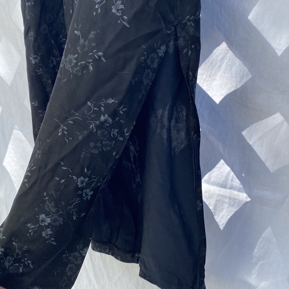 Vintage Floral Satin Maxi Skirt - Picture 4 of 9